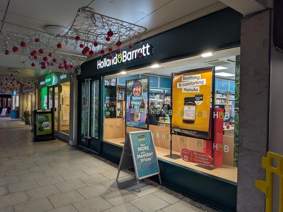 Holland & Barrett - Droitwich