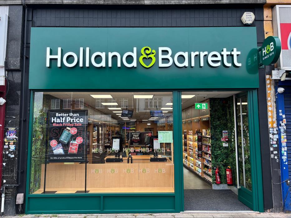 Holland & Barrett - Barkingside