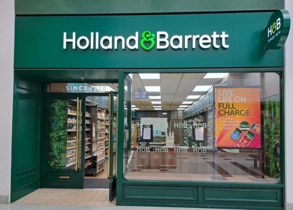Holland & Barrett - Stirling