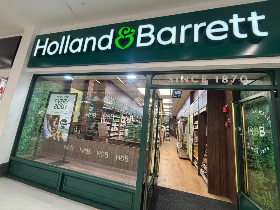 Holland & Barrett - Redditch