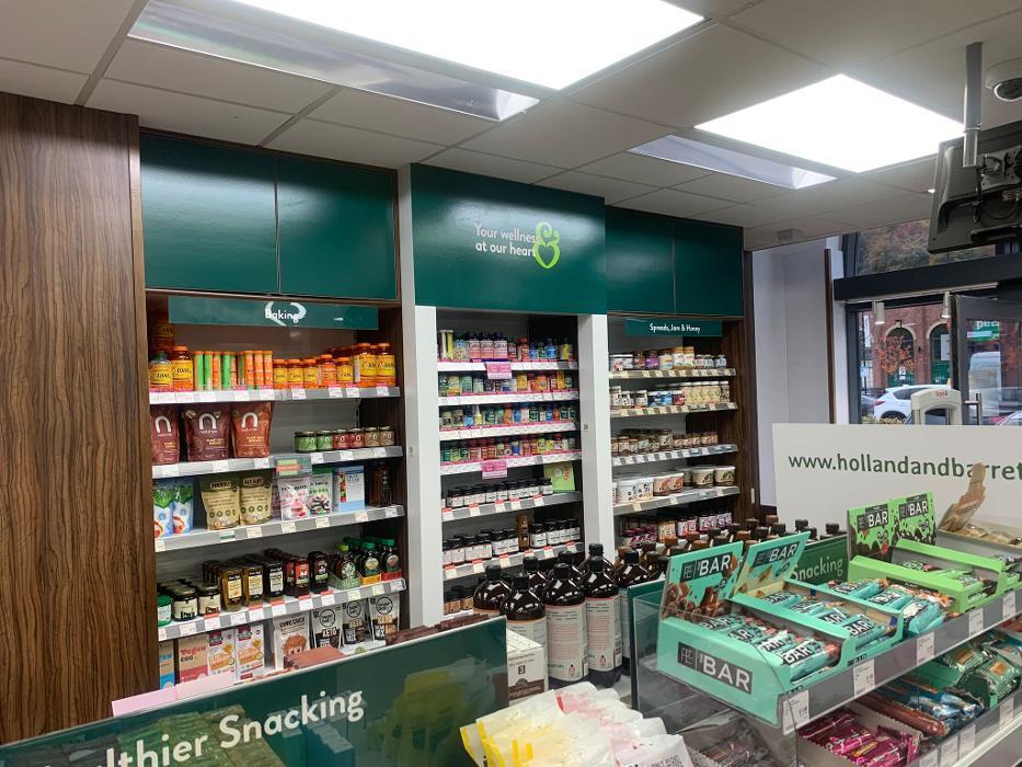Holland & Barrett - Sheffield Fox Valley