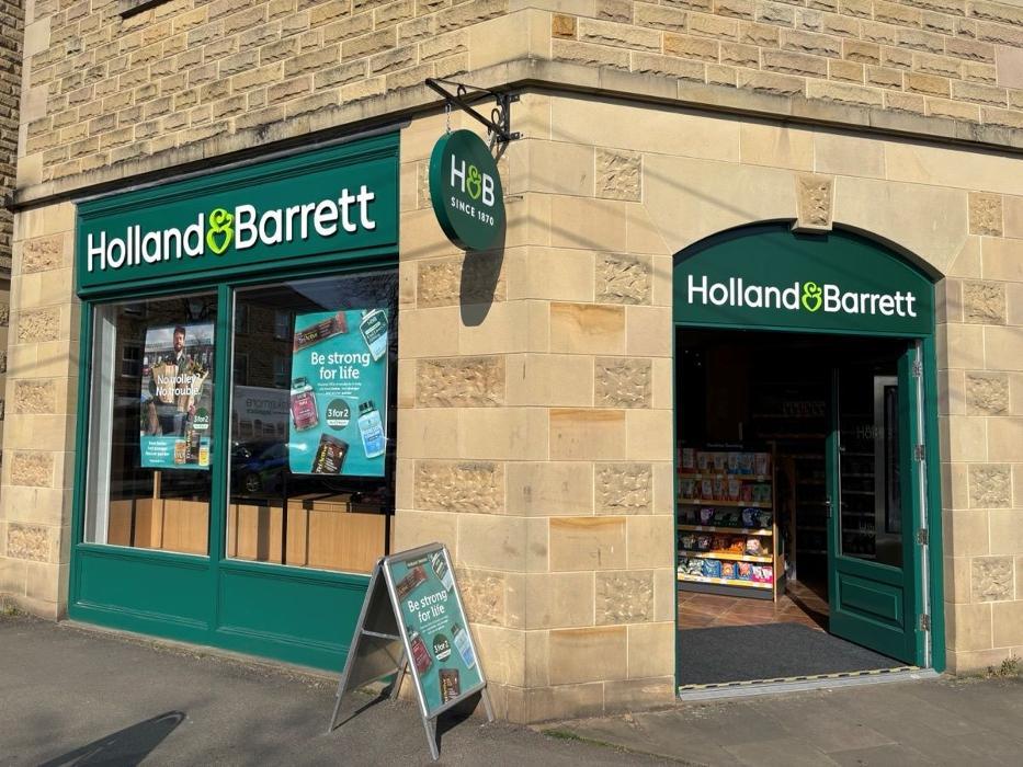 Holland & Barrett - Bakewell