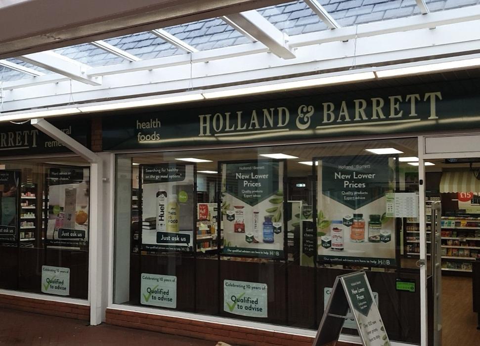 Holland & Barrett - Bedford Riverfield Tesco