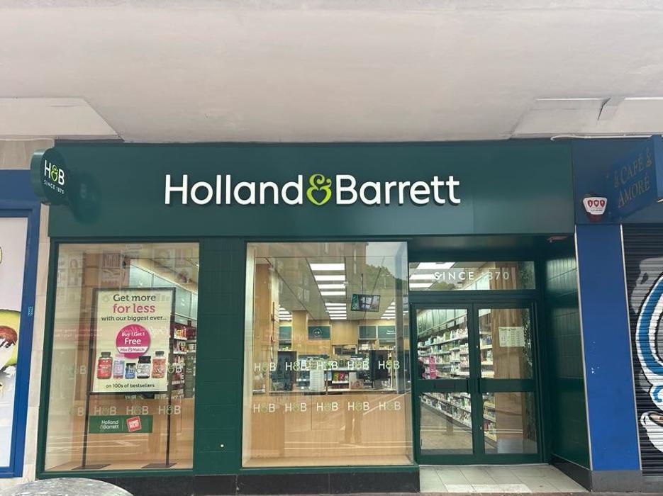 Holland & Barrett - Bristol Broadmead