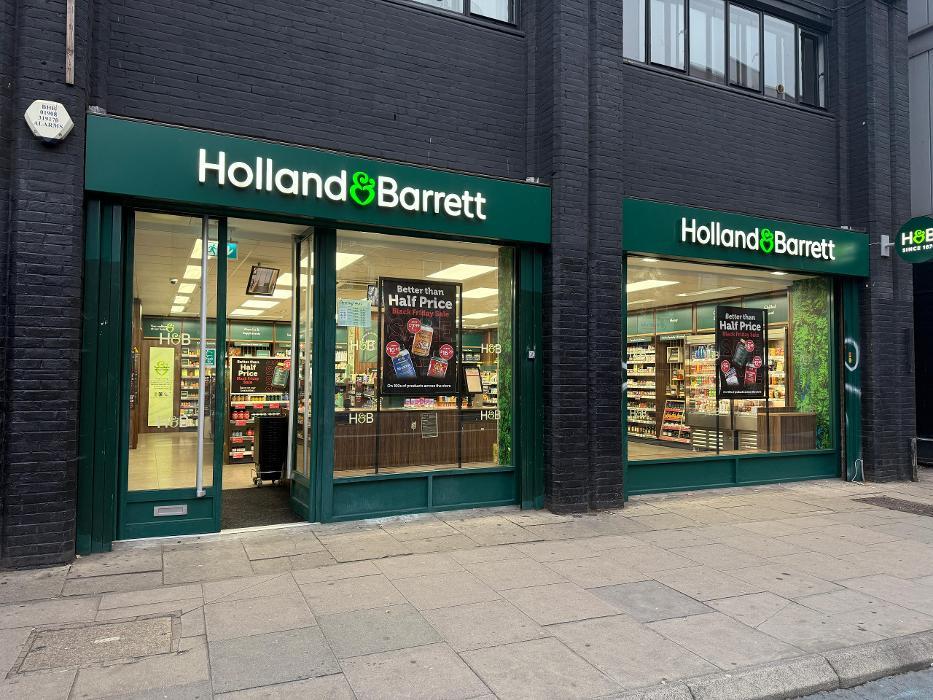 Holland & Barrett - Whitechapel