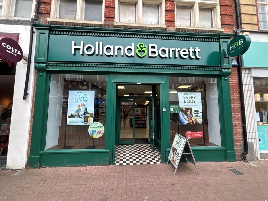 Holland & Barrett - Southend