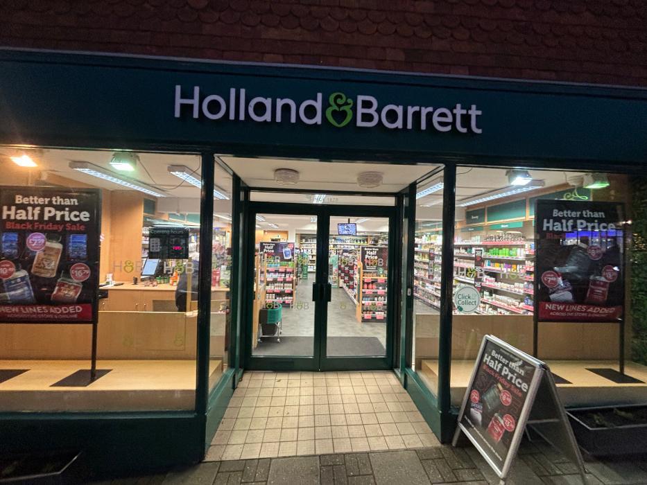 Holland & Barrett - Battle