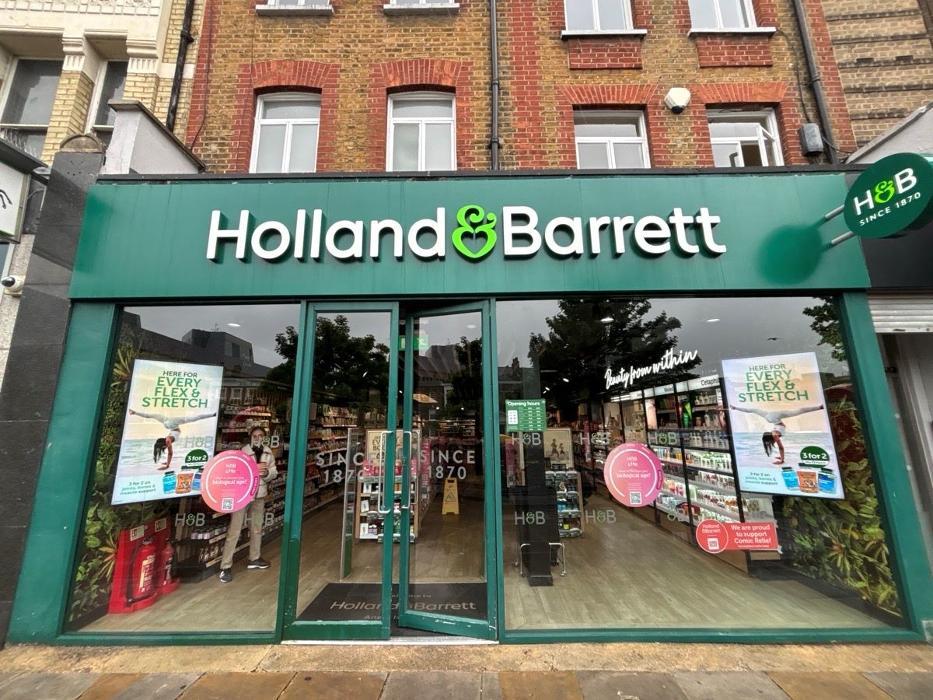 Holland & Barrett - Angel Islington