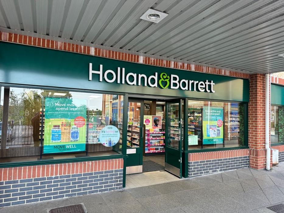 Holland & Barrett - Waterlooville