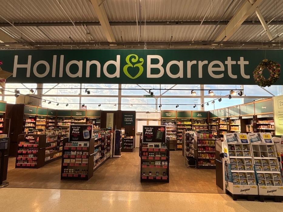 Holland & Barrett - Mansfield Tesco
