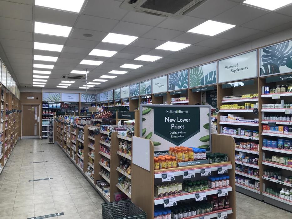 Holland & Barrett - Glasgow Fort