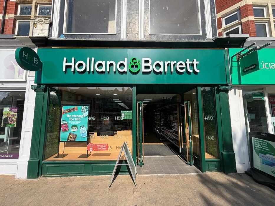 Holland & Barrett - Lytham St Annes