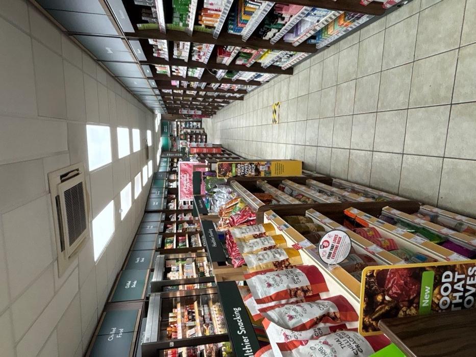 Holland & Barrett - Windsor