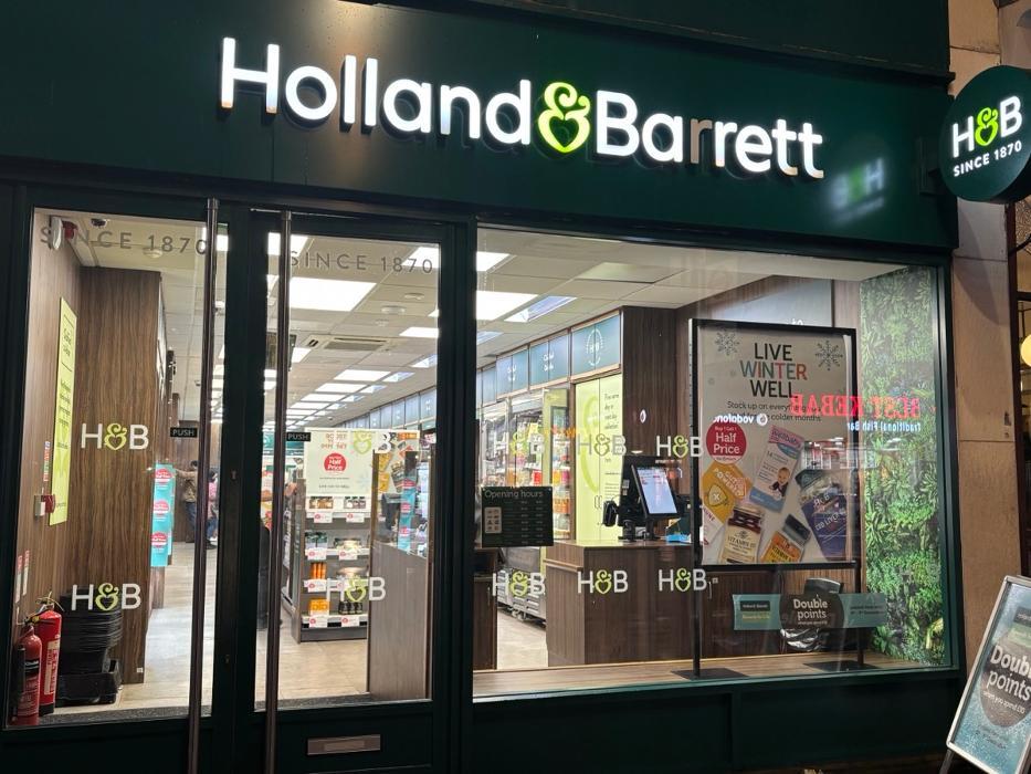 Holland & Barrett - Walworth Road