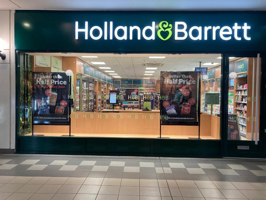 Holland & Barrett - Edgware