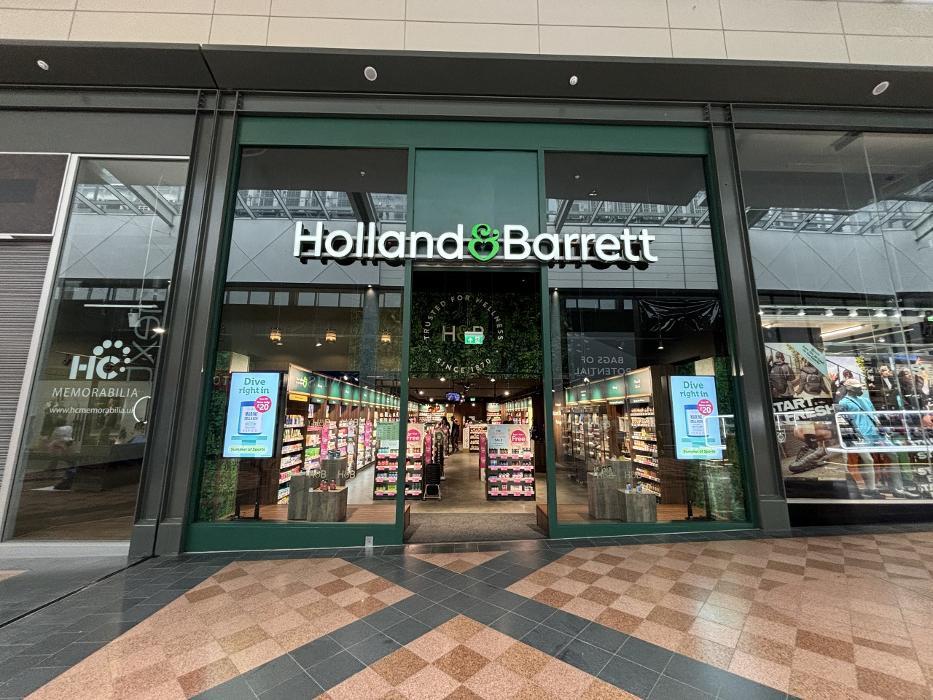 Holland & Barrett - Warrington