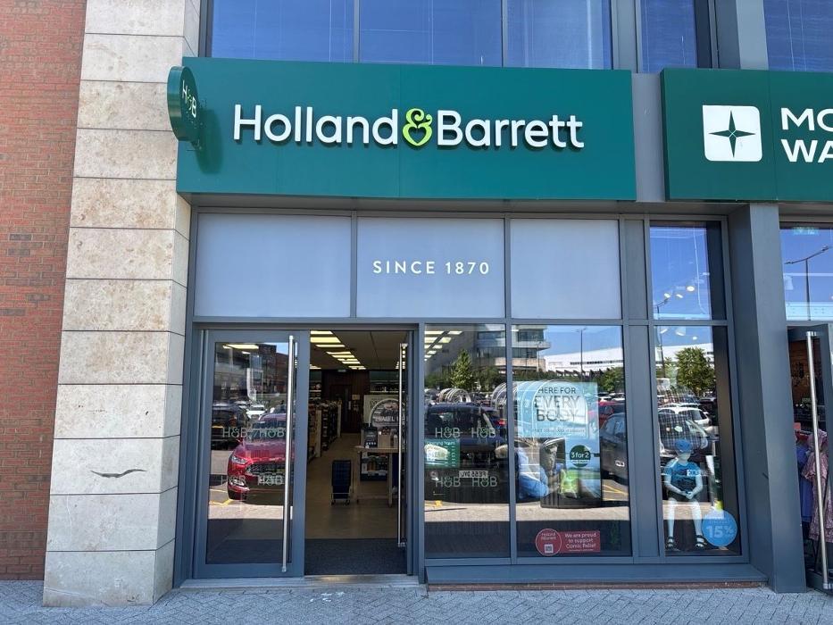 Holland & Barrett - Longbridge