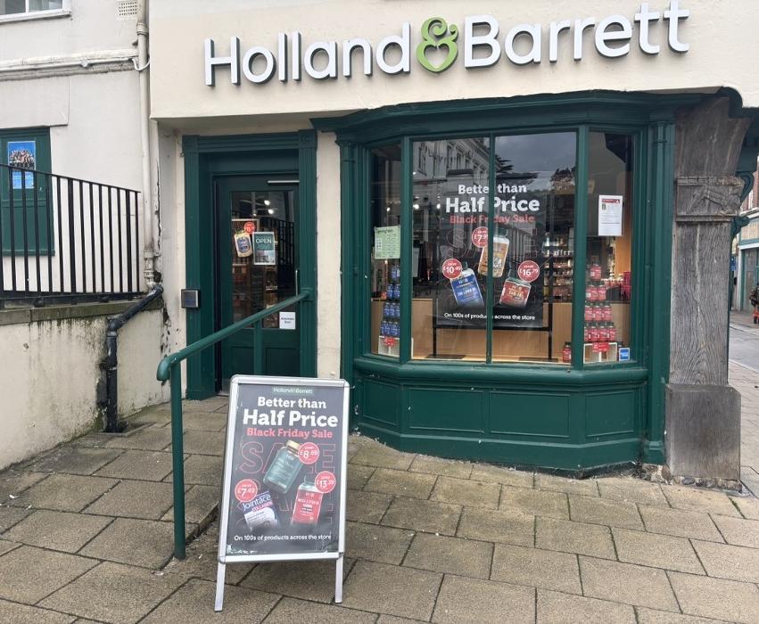Holland & Barrett - Diss