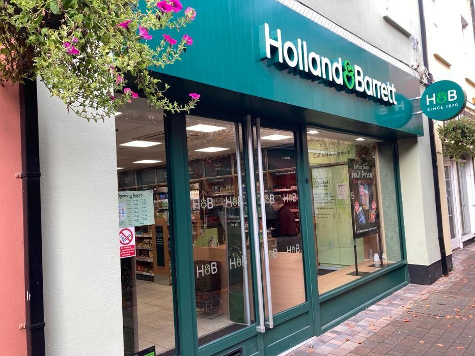 Holland & Barrett - Omagh