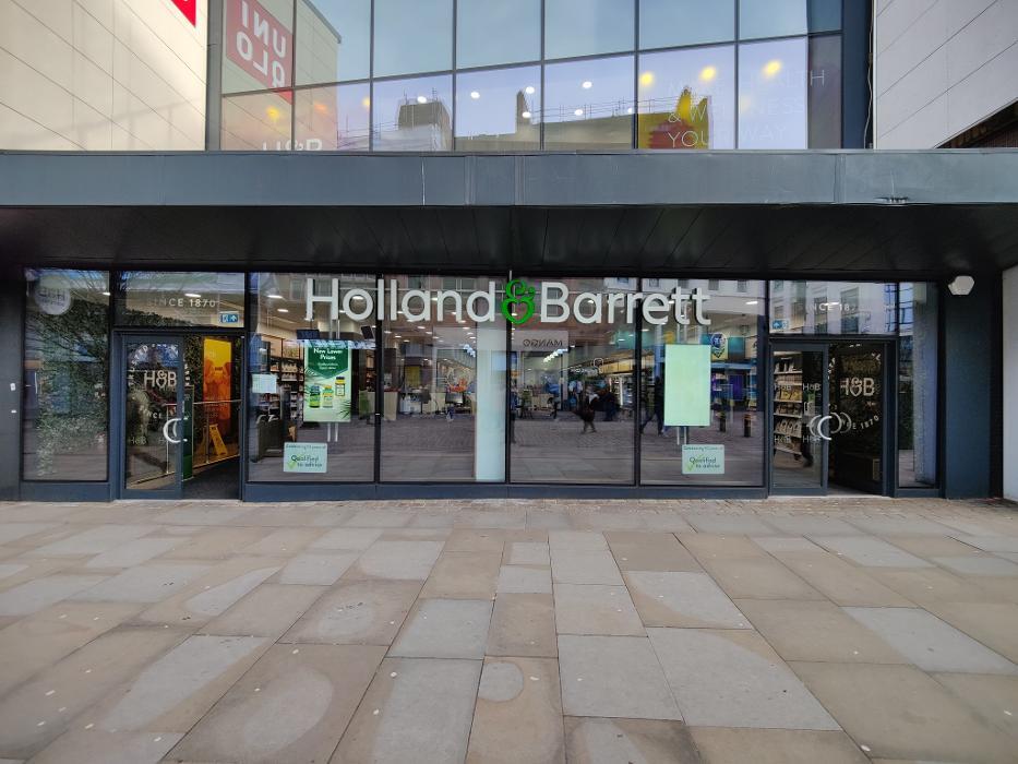 Holland & Barrett - Manchester Market Street