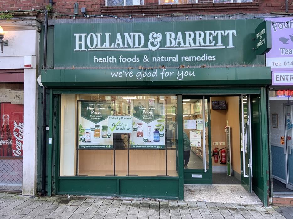 Holland & Barrett - Barry