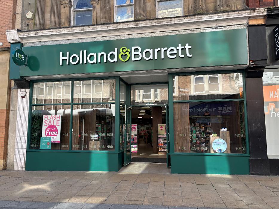 Holland & Barrett - Darlington