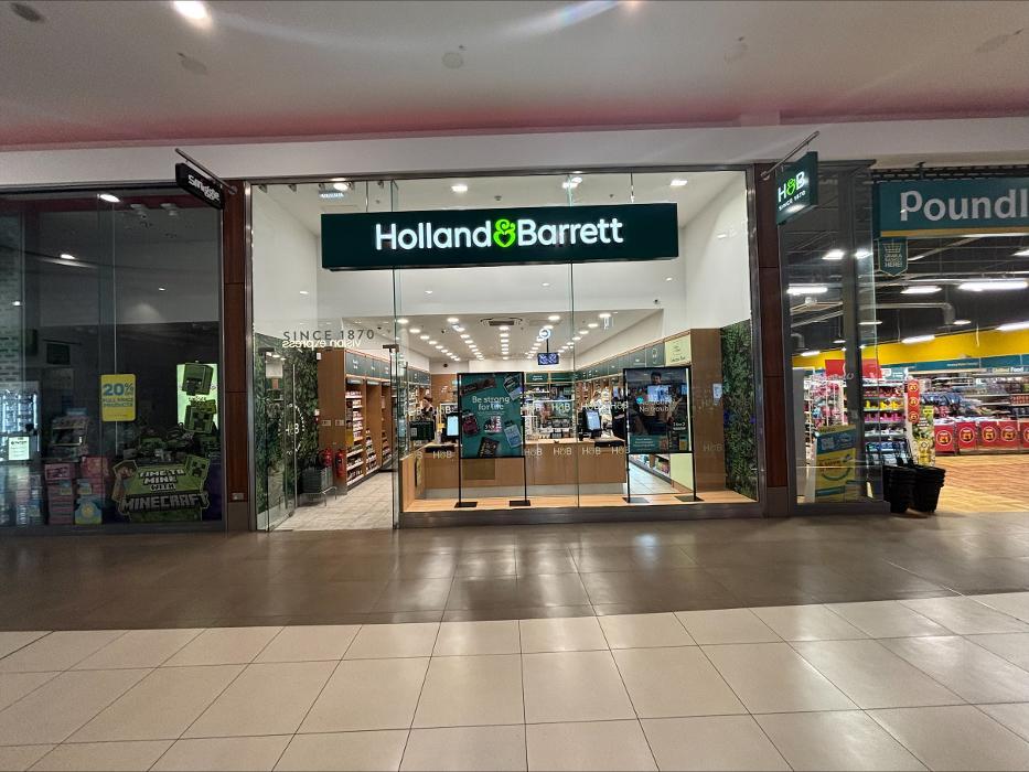 Holland & Barrett - Walton On Thames