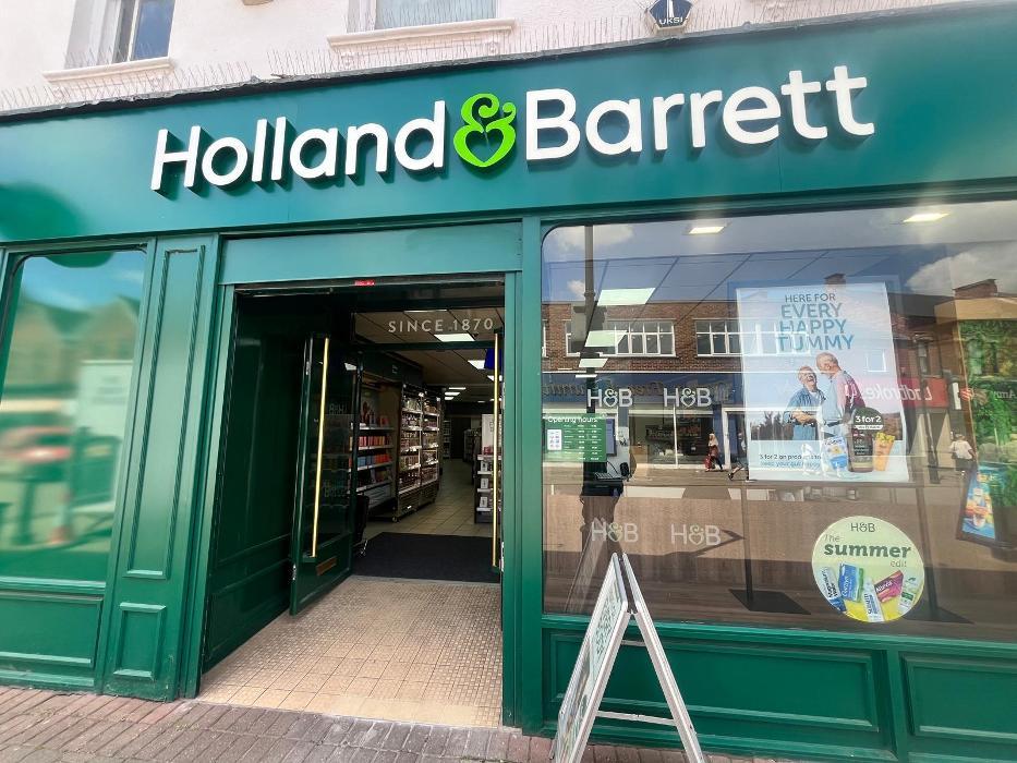 Holland & Barrett - Long Eaton
