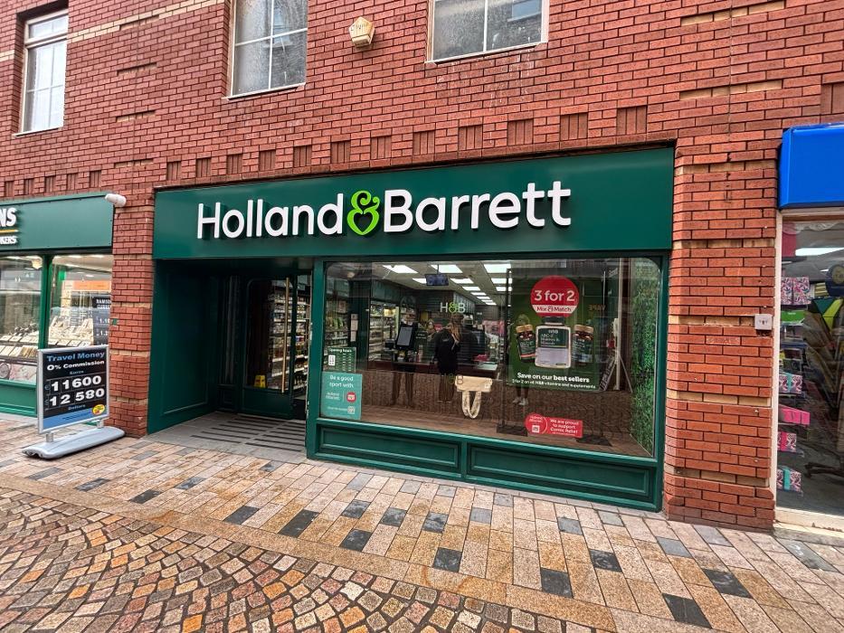 Holland & Barrett - Blackpool