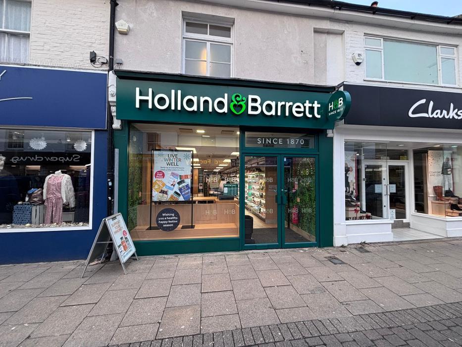 Holland & Barrett - Hove