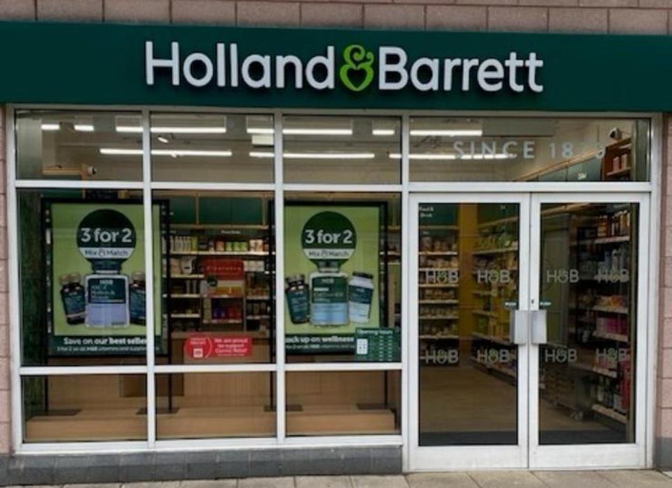 Holland & Barrett - Tillicoultry