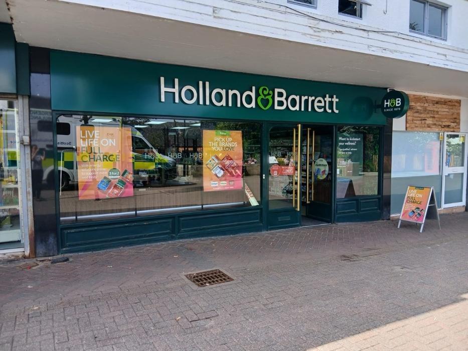 Holland & Barrett - Milngavie