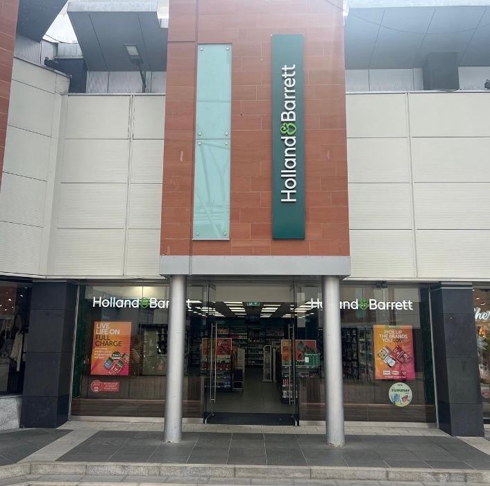 Holland & Barrett - Ayr