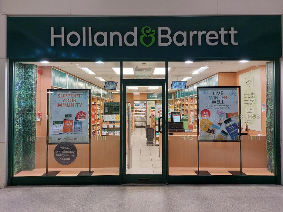 Holland & Barrett - Camberwell Green
