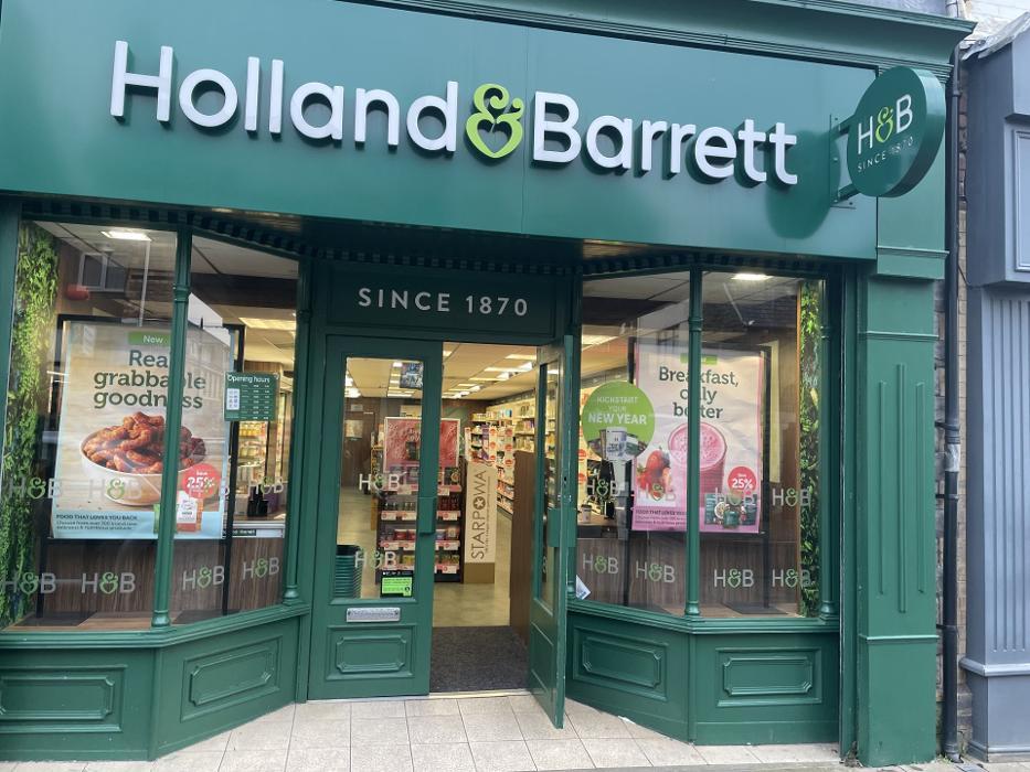 Holland & Barrett - Porthcawl