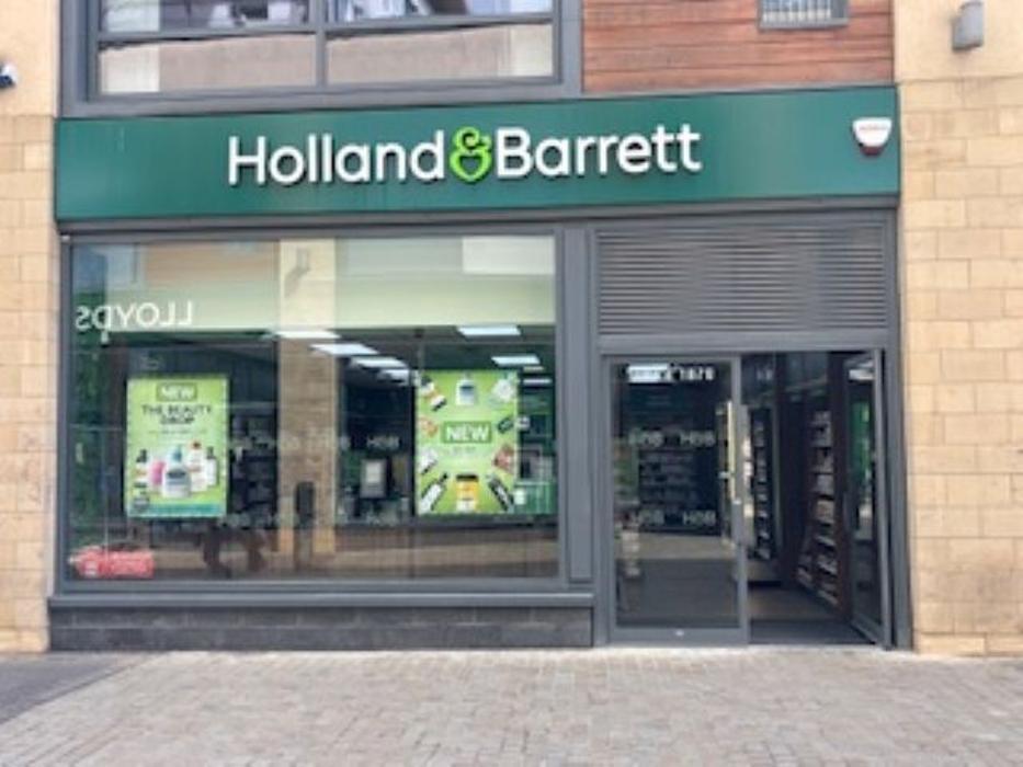 Holland & Barrett - Gateshead