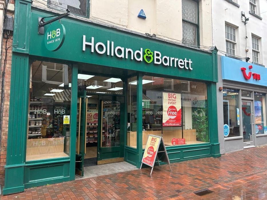 Holland & Barrett - East Retford