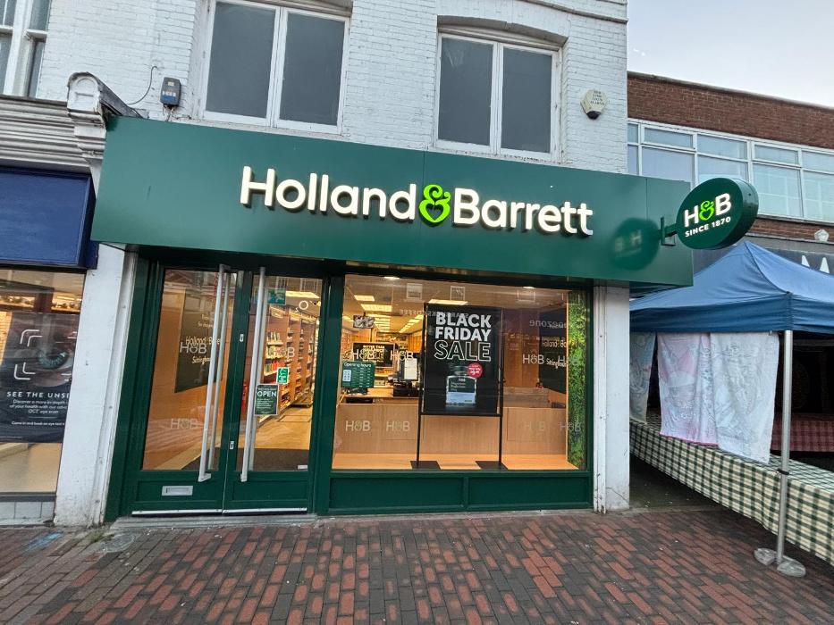 Holland & Barrett - Sittingbourne
