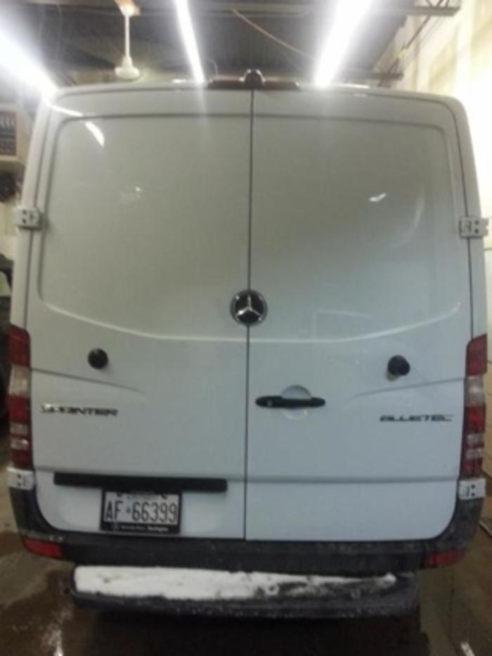 Canada Auto Glass & Sunroofs