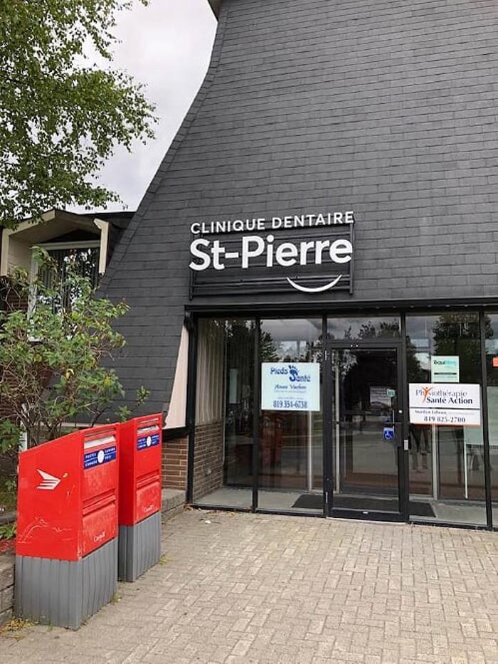 Clinique Dentaire St-Pierre (connue auparavant sous le nom de Clinique Dentaire Jean LaRocque )