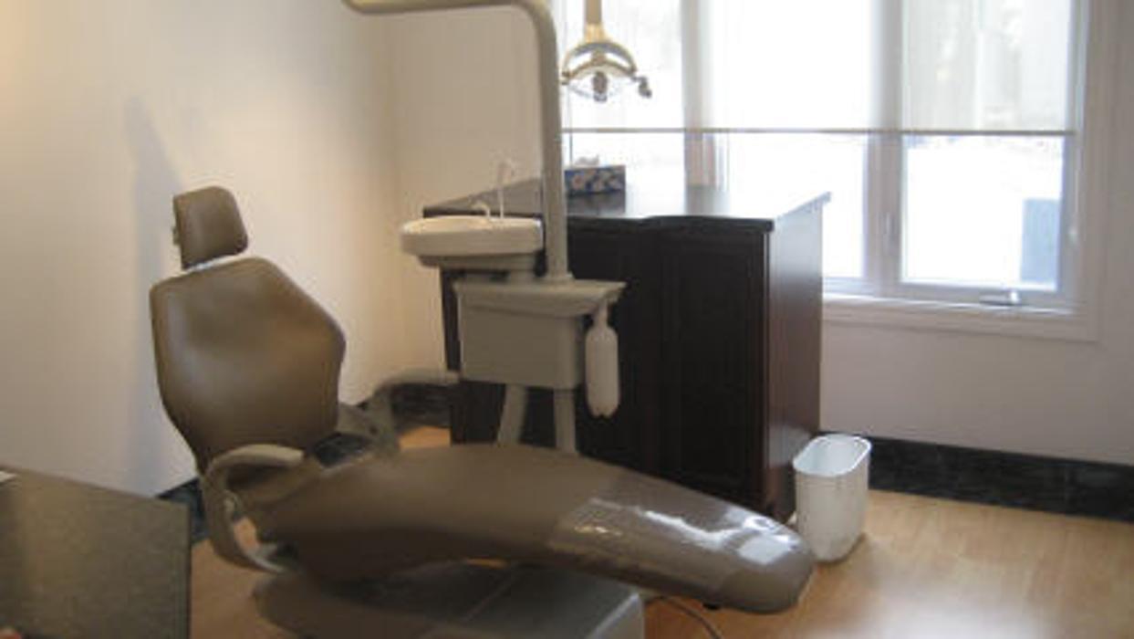 Clinique De Denturologie Luc Perron