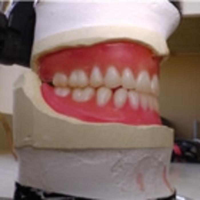 Broadway At Granville Denture Clinic Inc