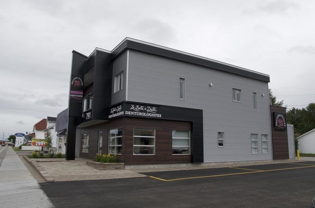 La Boîte à Dents, Denturologistes