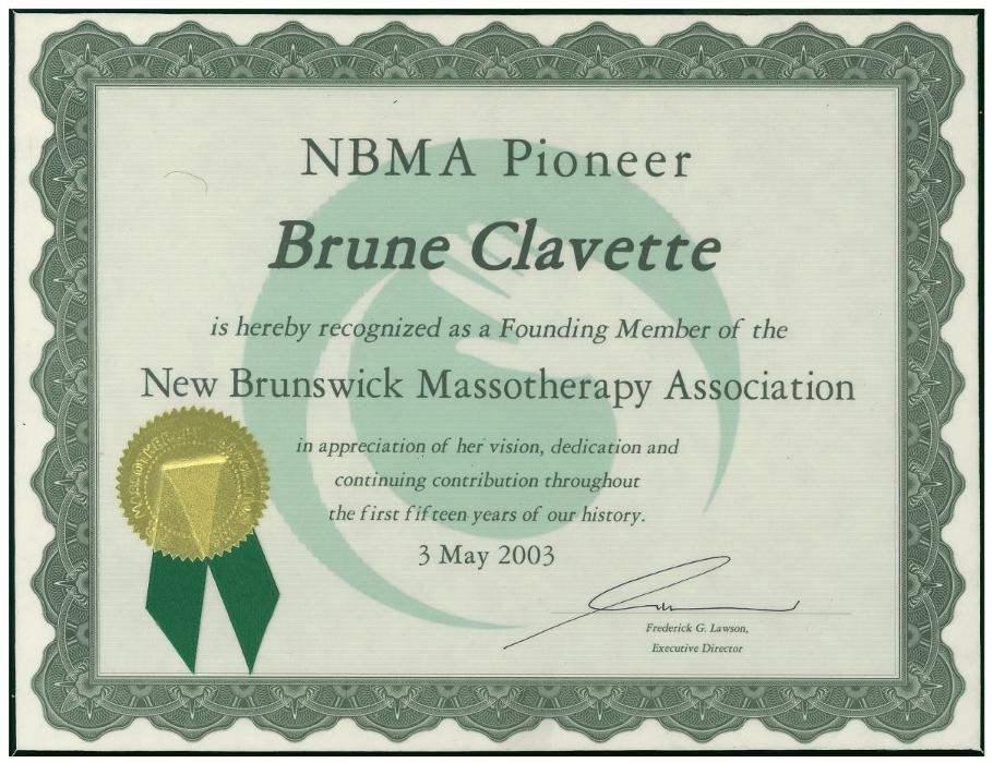 Clinic D Brune Clavette