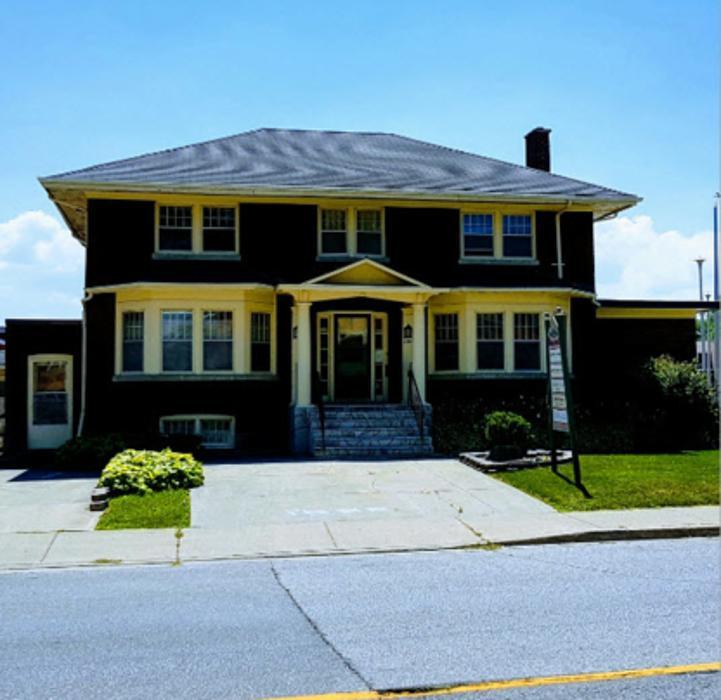 STEPHEN J. ANDARI, Barrister & Solicitor