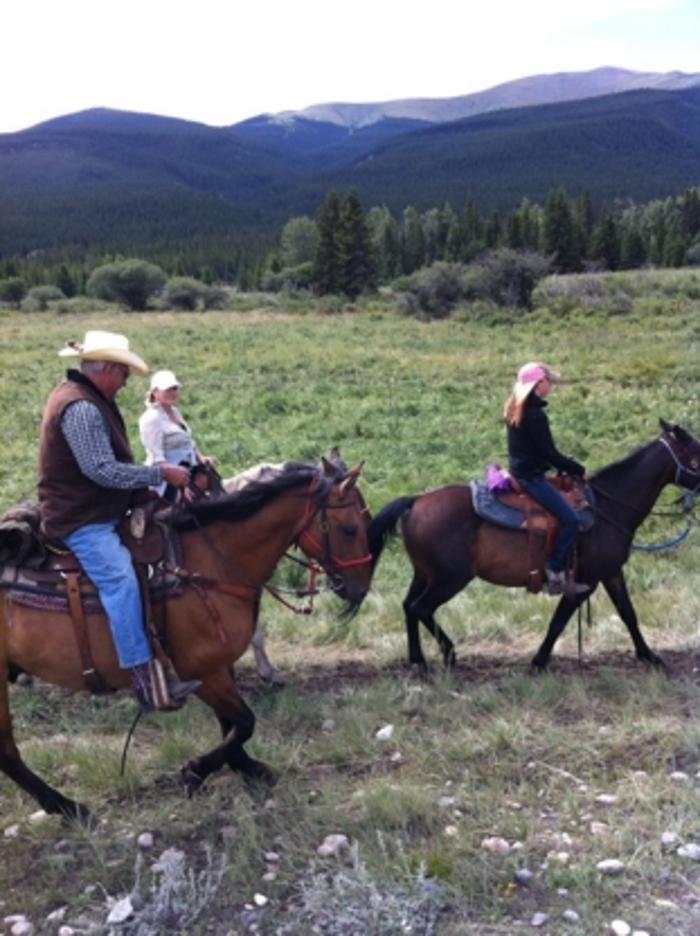 Barrier Mountain Outfitters