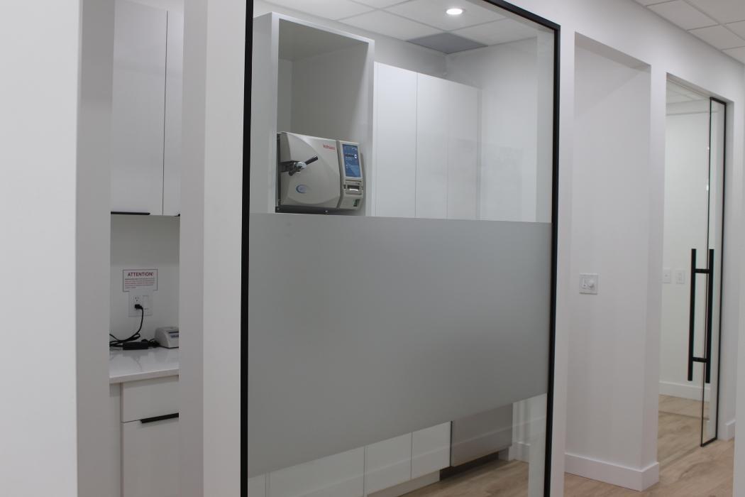 Interior Denture Center Inc