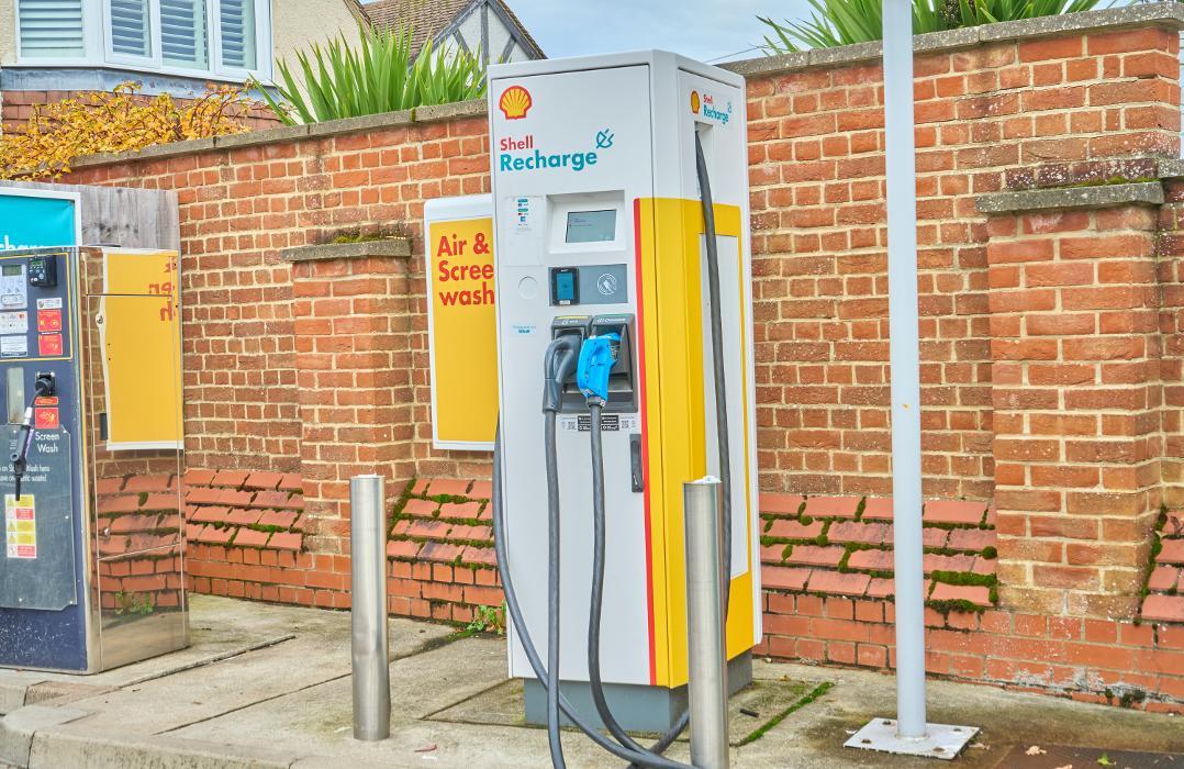 Shell Recharge Charging Station