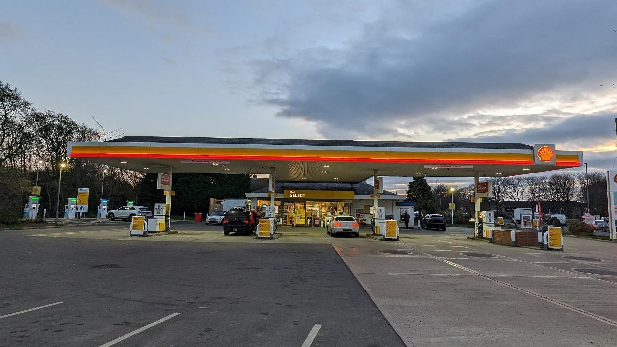 Shell Recharge Charging Station