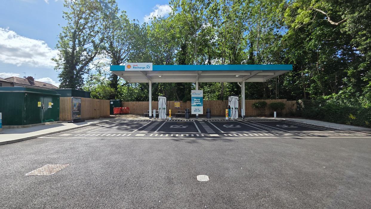 Shell Recharge Charging Station